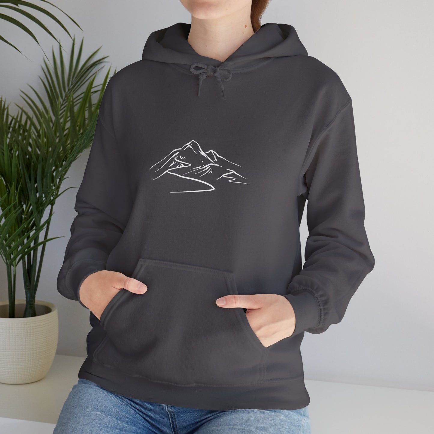 Montain line Unisex Heavy Blend™ Hooded Sweatshirt